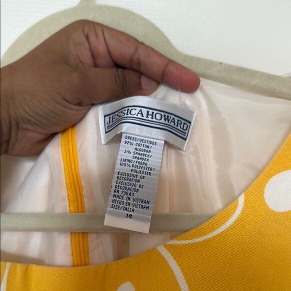 Jessica Howard Yellow Floral Sleeveless belted Dress 14 like new - Picture 2 of 11